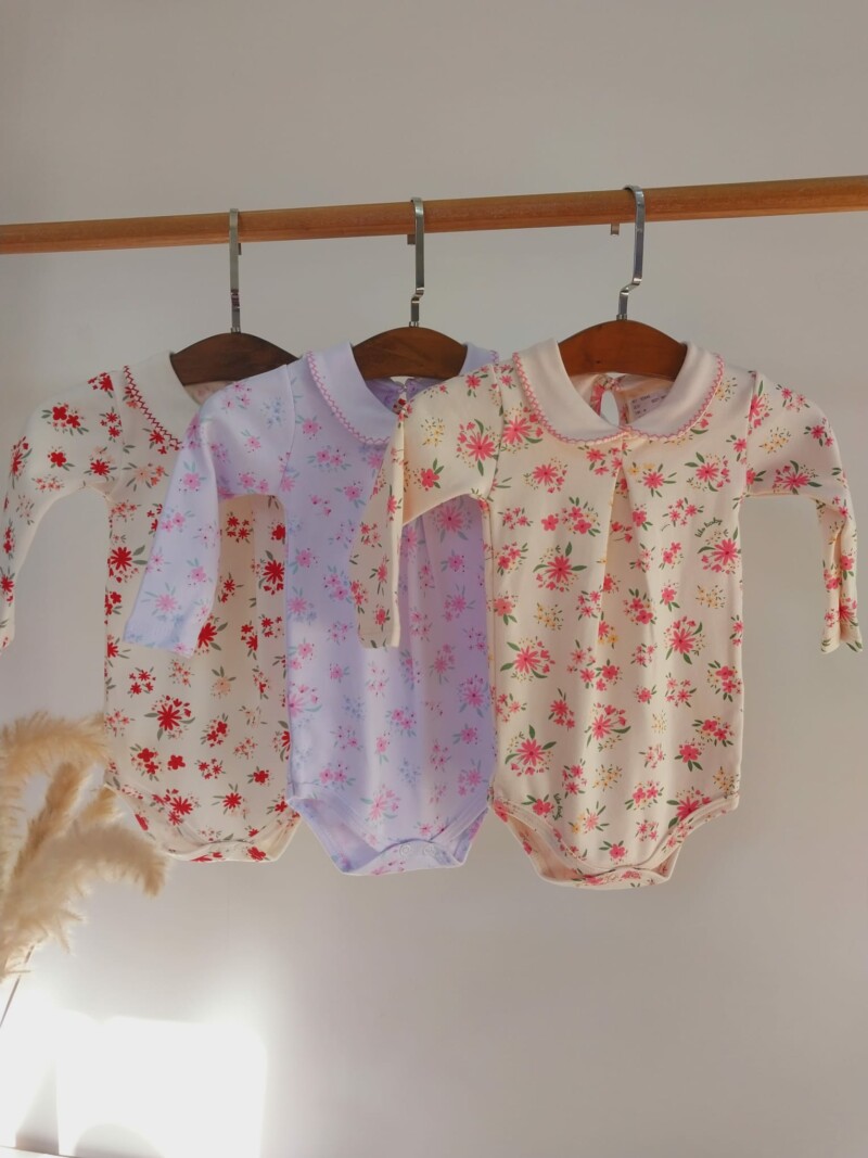 Body Flores - Cuello Redondo